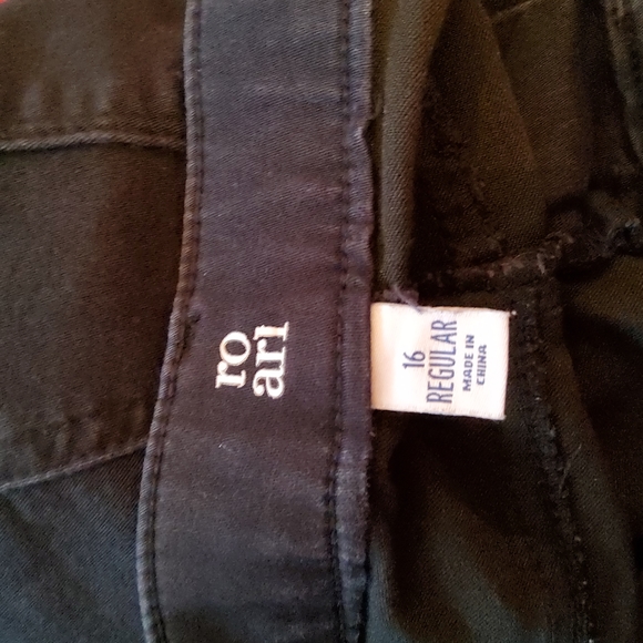 Ladies Black Stretch Jeans, 16 - Picture 3 of 4